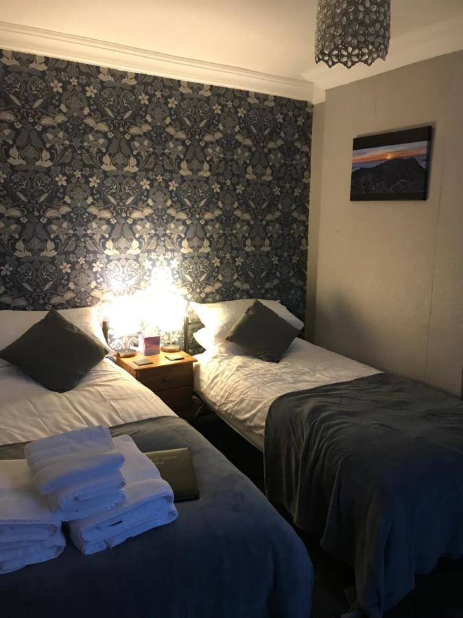 Dale View Bed & Breakfast ホルムルック エクステリア 写真