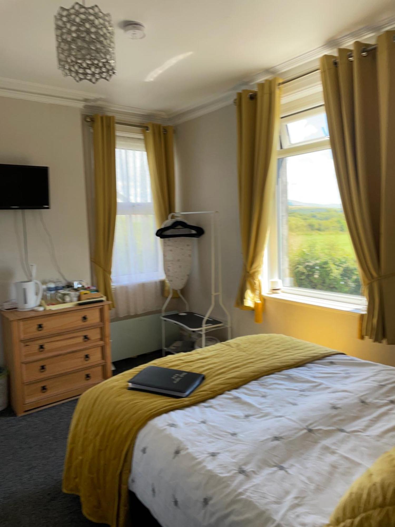 Dale View Bed & Breakfast ホルムルック エクステリア 写真